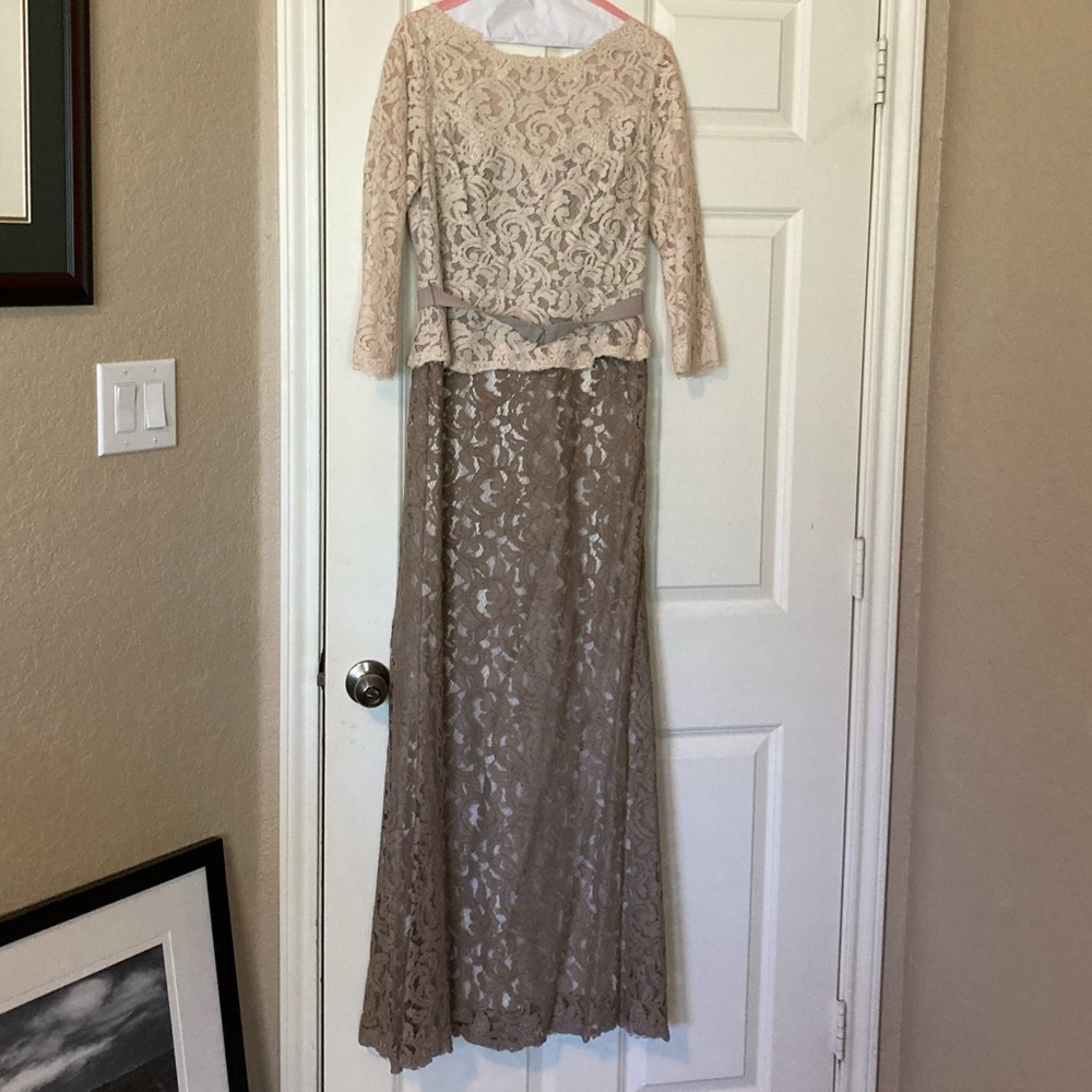 Adrianna Papell Lace two town Evening dress